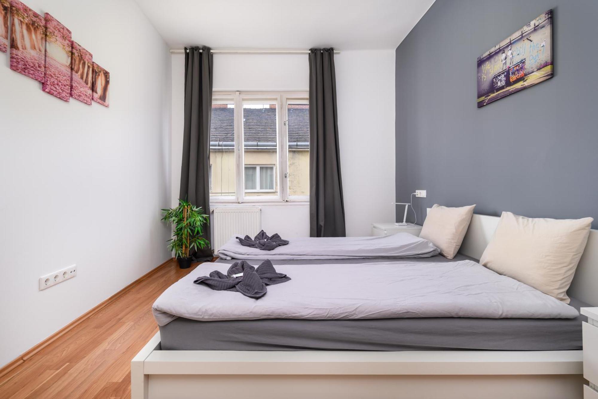 Fovam In Hear Of The Apartament *